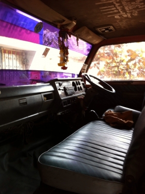 MAZDA T8500 - 100 HP รถบรรทุก 6 ล้อ กระบะเหล็กหลังคาโดยสารความยาว 4.30 เมตรสภาพสวย เครื่องแห้งแรงดี ภายในเก๋งคอนโซลสวยครบ ช่วงล่างเดิมๆคัชซีสวย ยาง 7.50 ขอบ 16 สภาพดีพร้อมบรรทุกพร้อมใช้งาน เอกสารทะเบียนภาษีครบพร้อมโอน ราคาต่อรองได้ครับ