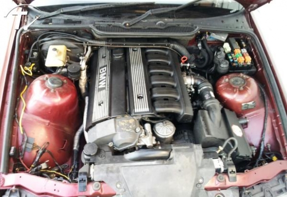 ขาย BMW นกแก้วตัว320i นะครับตัวหายาก 1993 -ขายถูกขับกลับได้เลย เก็บนิดหน่อย