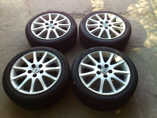 แม็ก 17 พร้อมยาง ติดรถCAMRY ** 8500