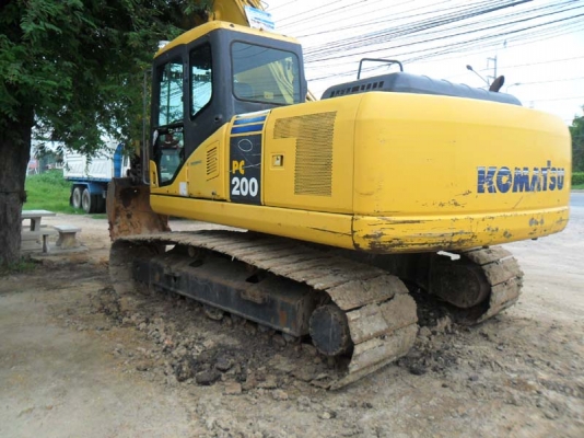 Komatsu PC200-7 Komatsu PC200-7