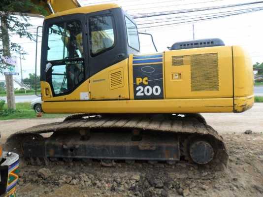 Komatsu PC200-7 Komatsu PC200-7