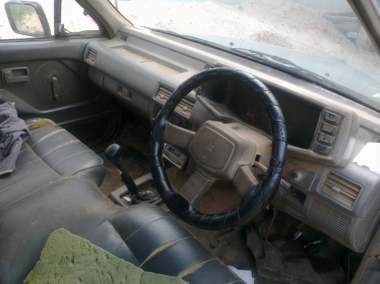 อีซูซเดิมสวย ขายถูก พร้อมใช้