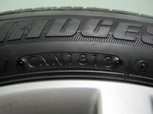 ขายล้อแม็ก Suzuki Swift พร้อมยางป้ายแดง ขอบ16 ปี13 ออกจากศูนย์แล้วถอดออกเลย