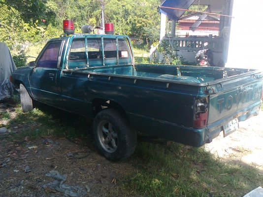 ขายรถ โตโยต้าฮีโร่ปี89ไมล์2หลุม อาษา อปพร เทศบาล ได้รับใบอนุญาติให้ติดไฟไซเรนตลอดชีพ(มีใบอนุญาติให้ติดรถ) เป็นรถบุคคน  พร้อมโอน สภาพรถบางๆเดิมๆตะเข็บเดิมๆสีถลอกตามอายุ เครื่องดีเกียร์ดี ช่วงล่างทำมาใหม่ แอร์เย็น ระบบไฟใช้ได้ครบ