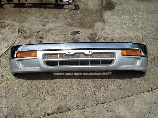 ขายแก้ม / กันชน Surf 130