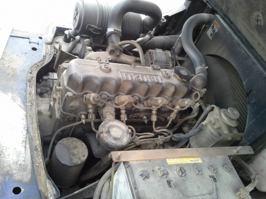 KOMATSU 1.5ตัน รุ่น16 ดีเซล เสา5ม. เกียร์ธรรมดา ฮิ้งโฟคร์ งากระดกได้