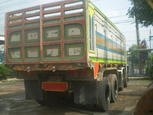 ขายอีซูซุ12ล้อ2คานหน้า รถสภาพพร้อมใช้งาน