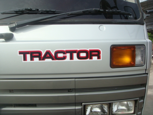 NISSAN-UD CWM430 - 290 HP พร้อมเฮียบพับ 5 ตัน 4 ปลอก NISSAN-UD CWM430 - 290 HP พร้อมเฮียบพับ 5 ตัน 4 ปลอก