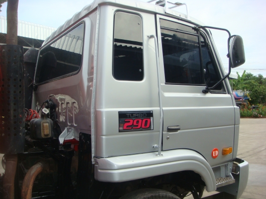 NISSAN-UD CWM430 - 290 HP พร้อมเฮียบพับ 5 ตัน 4 ปลอก NISSAN-UD CWM430 - 290 HP พร้อมเฮียบพับ 5 ตัน 4 ปลอก