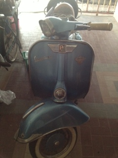 ขายเวสป้าอิตาลิแท้ 69000 ทะเบียนครับ