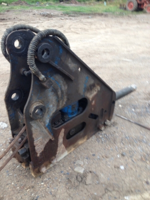 ขายแม็กโครKoMATSU PC 120 รถสวยพร้อมรายหัวแจะรถใช่งานดีมาก