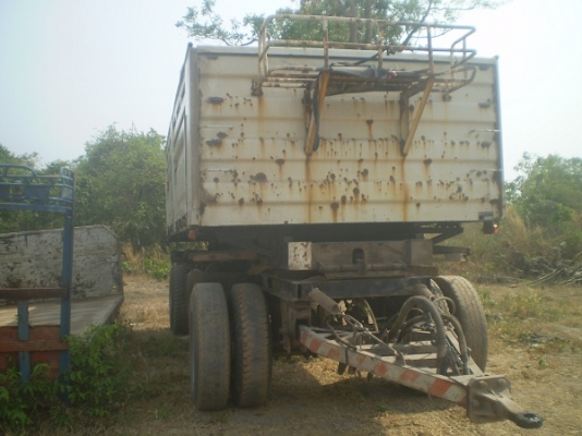 ขายลูกพ่วง2เพลาดั้มกระบะสามมิตรครับ