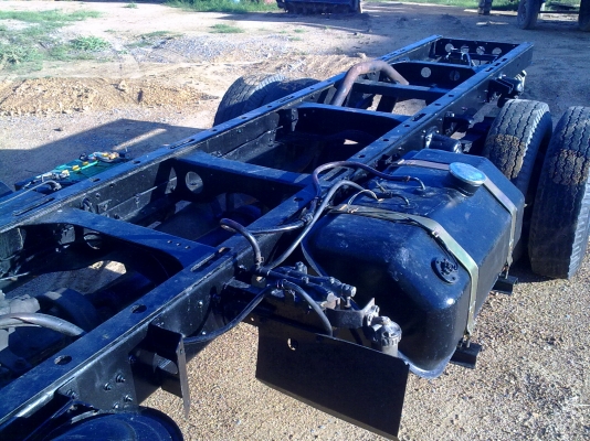 Hino KM777 117 HP WO4D ดั๊มพ์ใหม่กริ๊บ รถห้าง ราคาเบาๆ Hino KM777 117 HP WO4D ดั๊มพ์ใหม่กริ๊บ รถห้าง ราคาเบาๆ