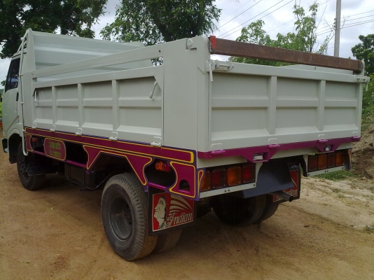 Hino KM777 117 HP WO4D ดั๊มพ์ใหม่กริ๊บ รถห้าง ราคาเบาๆ Hino KM777 117 HP WO4D ดั๊มพ์ใหม่กริ๊บ รถห้าง ราคาเบาๆ