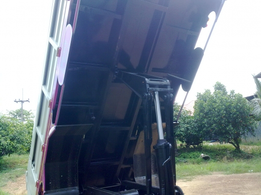 Hino KM777 117 HP WO4D ดั๊มพ์ใหม่กริ๊บ รถห้าง ราคาเบาๆ Hino KM777 117 HP WO4D ดั๊มพ์ใหม่กริ๊บ รถห้าง ราคาเบาๆ