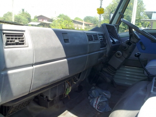 Hino KM777 117 HP WO4D ดั๊มพ์ใหม่กริ๊บ รถห้าง ราคาเบาๆ Hino KM777 117 HP WO4D ดั๊มพ์ใหม่กริ๊บ รถห้าง ราคาเบาๆ