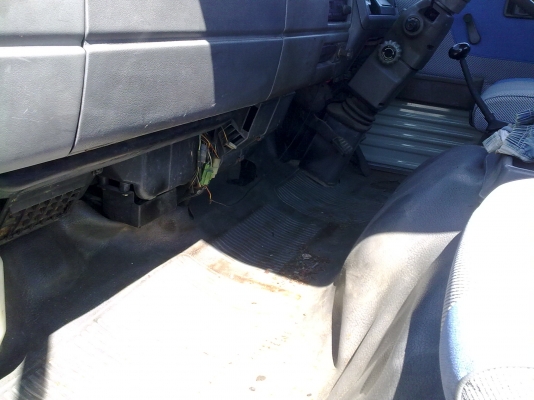 Hino KM777 117 HP WO4D ดั๊มพ์ใหม่กริ๊บ รถห้าง ราคาเบาๆ Hino KM777 117 HP WO4D ดั๊มพ์ใหม่กริ๊บ รถห้าง ราคาเบาๆ