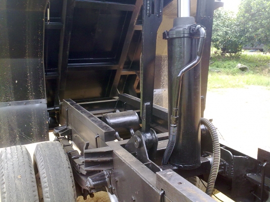 Hino KM777 117 HP WO4D ดั๊มพ์ใหม่กริ๊บ รถห้าง ราคาเบาๆ Hino KM777 117 HP WO4D ดั๊มพ์ใหม่กริ๊บ รถห้าง ราคาเบาๆ