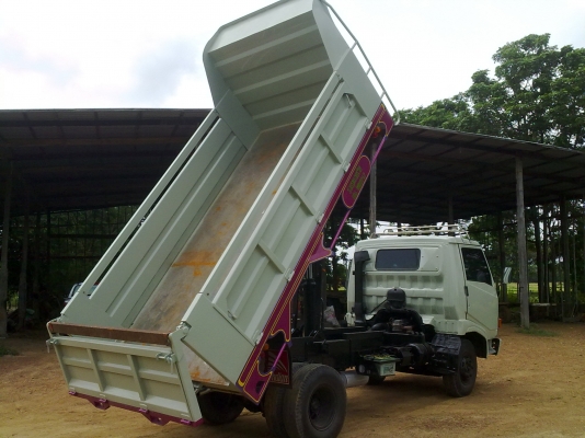 Hino KM777 117 HP WO4D ดั๊มพ์ใหม่กริ๊บ รถห้าง ราคาเบาๆ Hino KM777 117 HP WO4D ดั๊มพ์ใหม่กริ๊บ รถห้าง ราคาเบาๆ