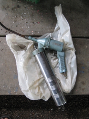 ขายปืนอัดจารบีใช้ลม mito 850b.