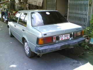 ขาย Nissan Sunny 1.3 FF ปี 1991 เกียร์ธรรมดา เครื่องดีช่วงล่างดี แอร์เย็น วิทยุ-CD ขาย 45000 บาท
