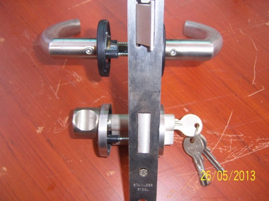กุญแจสแตเลสล๊อกประตู