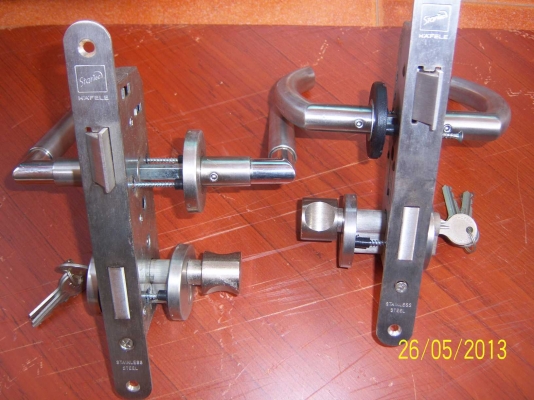 กุญแจสแตเลสล๊อกประตู