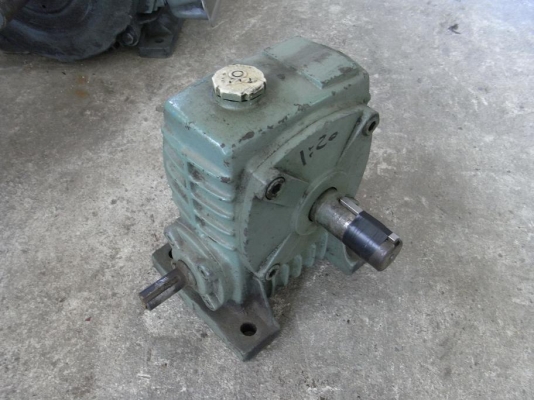 ขายชุดทดเกียร์ 20 ต่อ 1 รอบ สภาพดี พร้อมใช้งาน รับประกันคุณภาพ