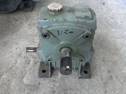 ขายชุดทดเกียร์ 20 ต่อ 1 รอบ สภาพดี พร้อมใช้งาน รับประกันคุณภาพ