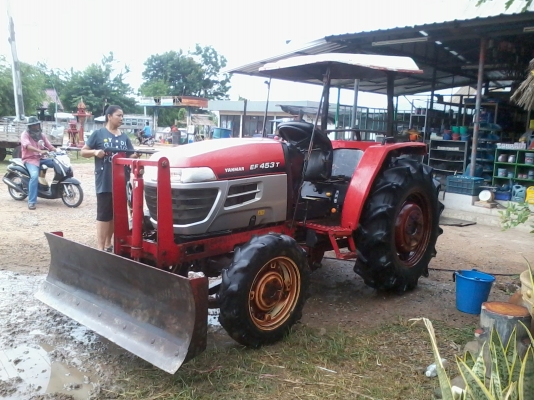 ขายรถไถยันมาร์ 45 แรง สภาพดีเยี่ยม ใช้งานปกติ รถบ้าน ๆ มีอุปกรณ์ตั้ง 4 อย่าง