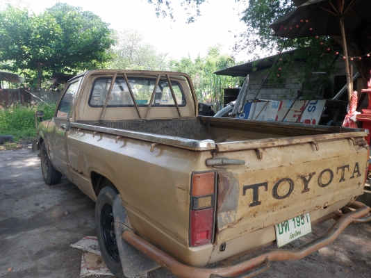 ขาย TOYOTA HILUX  เบนซินช่วงสั้น ภาษีไม่ขาดต่อพร้อมใช้