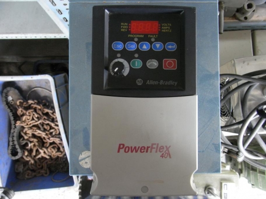 ขาย inverter ปรับรอบมอเตอร์ขนาด 1 HP. ขาย inverter ปรับรอบมอเตอร์ขนาด 1 HP.