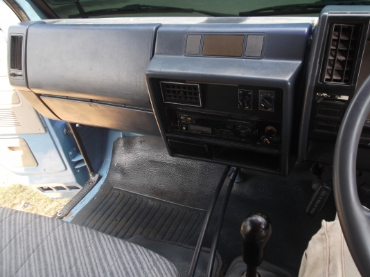 ISUZU 88แรง ยกหัวได้ ปี38 ISUZU 88แรง ยกหัวได้ ปี38