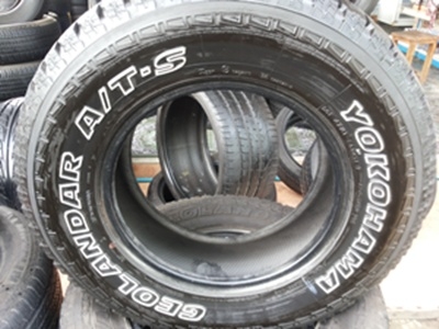 ขายยาง245/70/16 ปี 0512 YOKOHAMA GEOLANDAR A/T 1 ชุด  ราคา :  8,500.00  บาท