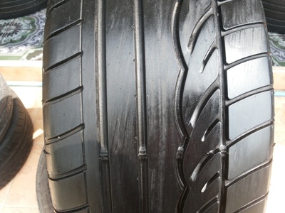 ขายยาง205/55/16 ปี 11 DUNLOP SP01 1 ชุด  ราคา :  2500