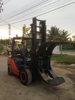 ขาย TOYOTA 8FG30 รถปี 2006 รถสวยพร้อมใช้งาน ขาย TOYOTA 8FG30 รถปี 2006 รถสวยพร้อมใช้งาน