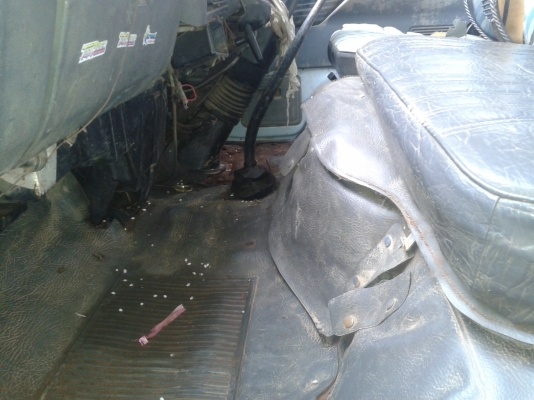 ขาย 6 ล้อ ISUZU NKR 110 แรง(NKR58L)(4BE1ฝาดำ) เครื่องแห้ง แรงดี คัซซีสวยจัด สวยเดิมๆตลอดเส้น รับประกัน. ภาษีไม่ขาด พร้อมโอน พร้อมใช้งานสุดๆ......... ขาย 6 ล้อ ISUZU NKR 110 แรง(NKR58L)(4BE1ฝาดำ) เครื่องแห้ง แรงดี คัซซีสวยจัด สวยเดิมๆตลอดเส้น รับประกัน. ภาษีไม่ขาด พร้อมโอน พร้อมใช้งานสุดๆ.........