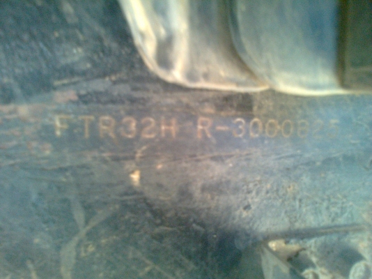 ISUZU FTR32HR 195 กระบะคาร์โก้ ติดเครน 3 ตัน หางไฮดรอลิก บรรทุกคูโบต้า