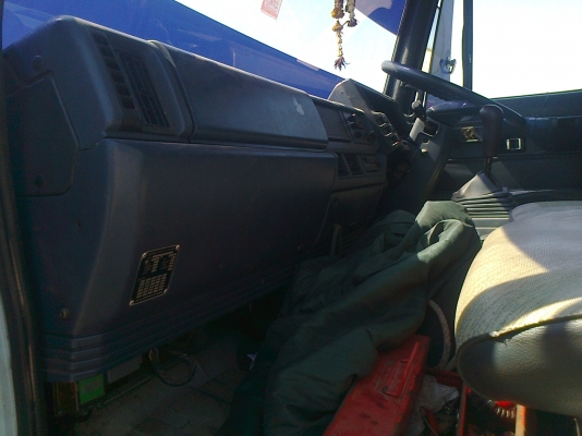 ISUZU FTR32HR 195 กระบะคาร์โก้ ติดเครน 3 ตัน หางไฮดรอลิก บรรทุกคูโบต้า