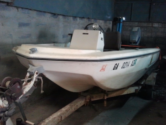 เรือแบสมือสอง14ฟุตพร้อมเทรลเลอร์จากUSA