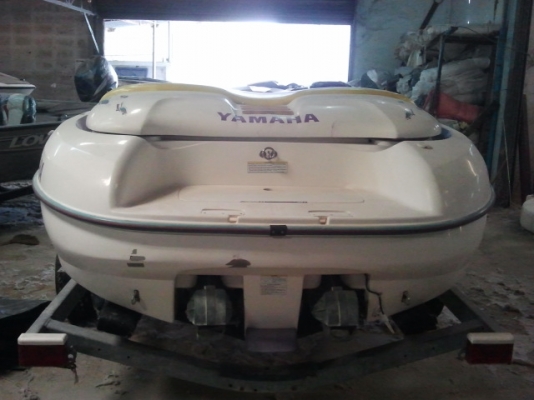 ยามาฮ่าเจ็ทโบ๊ทยาว 18 ฟุต นำเข้าจากอเมริกา