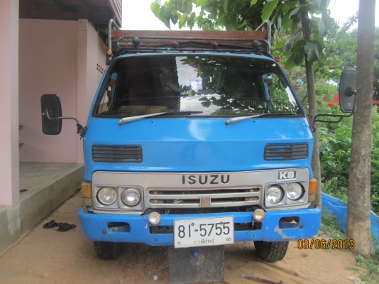 ขายรถบรรทุก  6  ล้อ  ISUZU  KS  110  HP  ฝาขาว