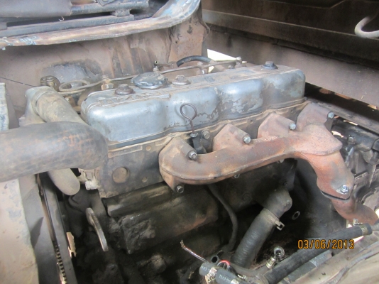 ขายรถบรรทุก 6 ล้อ ISUZU KS 110 HP ฝาขาว ขายรถบรรทุก 6 ล้อ ISUZU KS 110 HP ฝาขาว