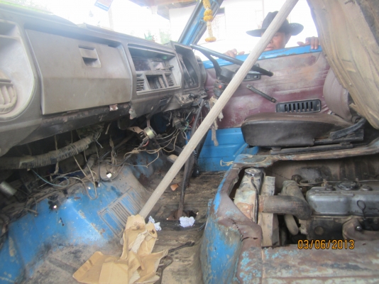 ขายรถบรรทุก 6 ล้อ ISUZU KS 110 HP ฝาขาว ขายรถบรรทุก 6 ล้อ ISUZU KS 110 HP ฝาขาว