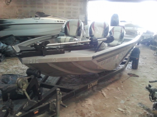 เรืออลูจากอเมริกา ยาว 18 ฟุต