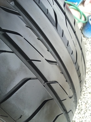 ขายยาง 245/45/18 ปี 2311 TOYO DRB Japan 1 ชุดหรือ1 คู่ ขายยาง 245/45/18 ปี 2311 TOYO DRB Japan 1 ชุดหรือ1 คู่