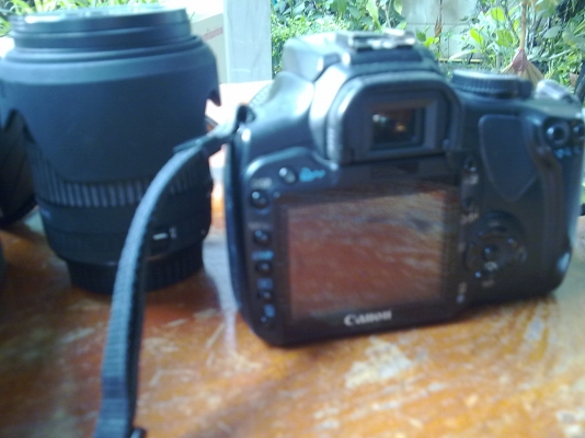 ขายกล้อง cannon 400D พร้อมอุปกรณ์
