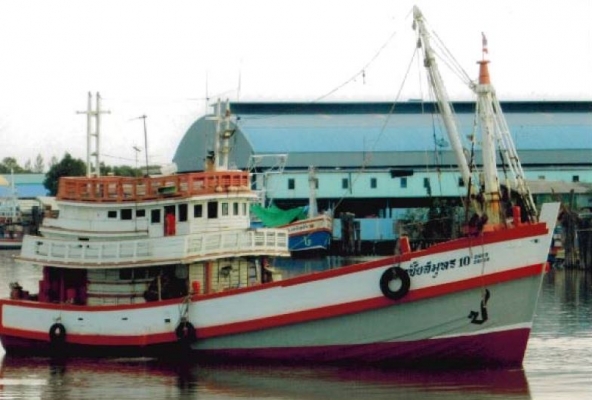 ขายเรือประมงสภาพดี พร้อมใช้งาน เจ้าของเรือขายเอง คุณอำนาจโทร 0843628545