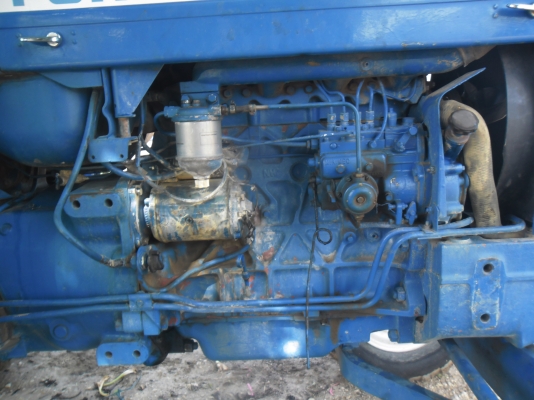 FORD 6600  เสื้อลาย ตัวเต็ม