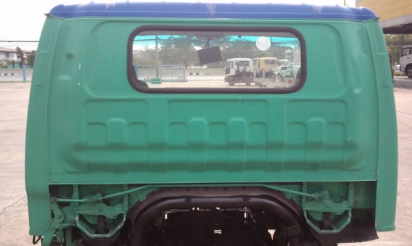 หัวเก๋ง 6 ล้อ ISUZU NPR หัวการ์ตูน